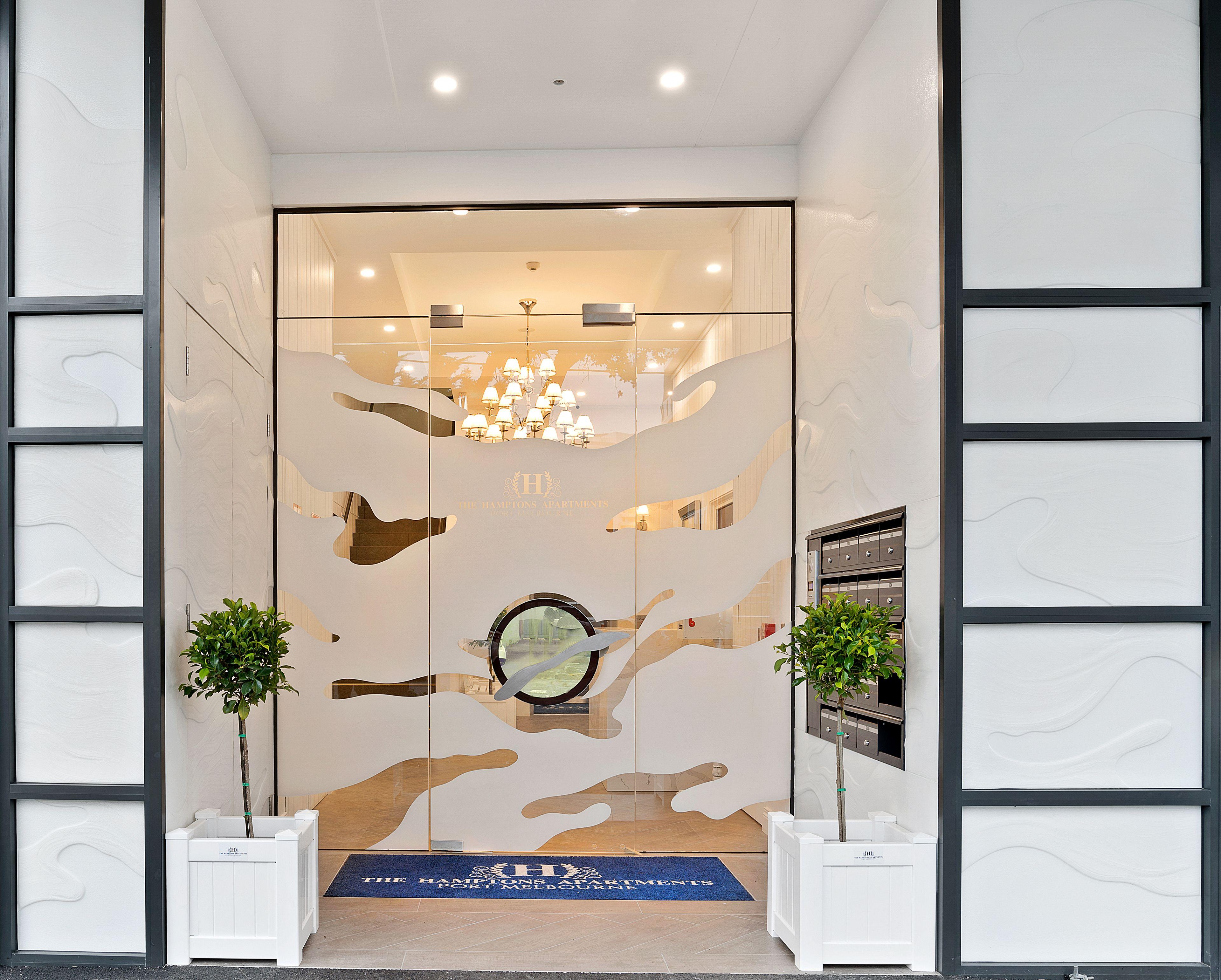 The Hamptons Apartments - Port Melbourne, Melbourne